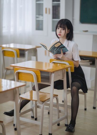 日本免费www视频覌看_720高清完整版
